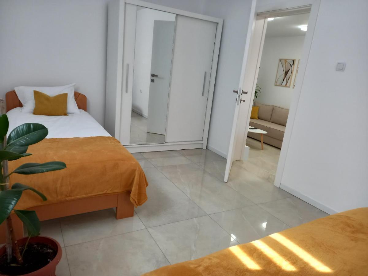 Leda Apartmani Semendria Exterior foto