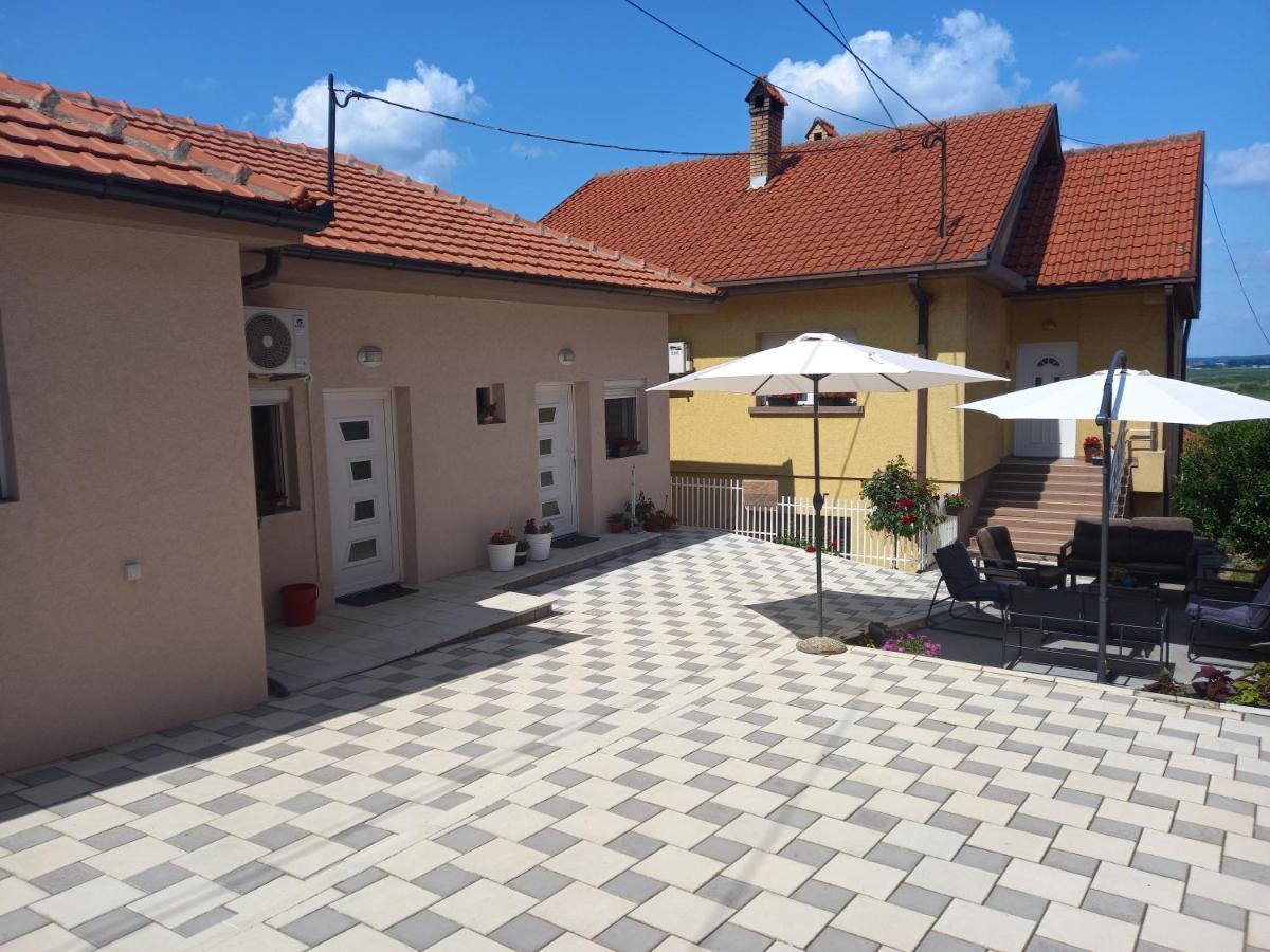 Leda Apartmani Semendria Exterior foto